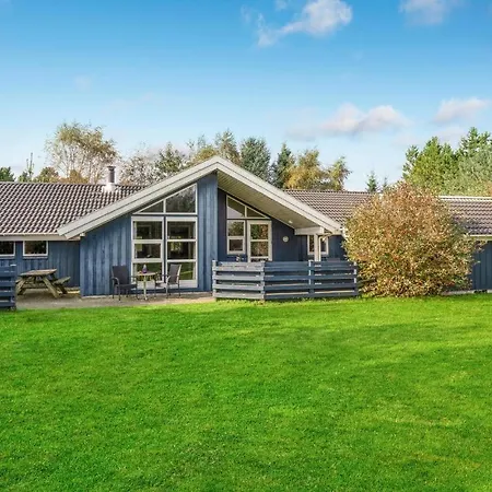 4 Bedroom Stunning In * Oksbol (Syddanmark)
