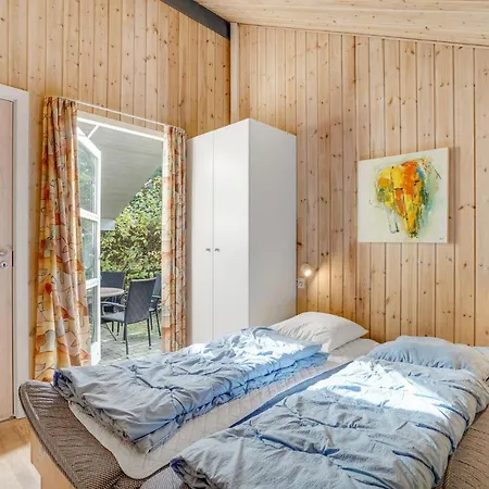 Holiday home 4 Bedroom Stunning In *
