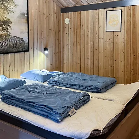 Дом отдыха Awesome In With Sauna *