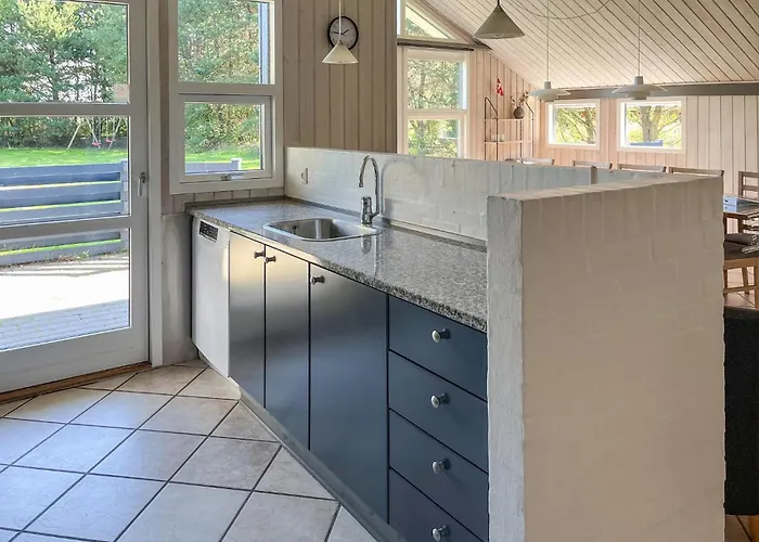 Hindbaervangen Xii *